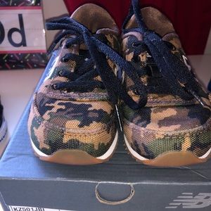 Army fatigue new balance